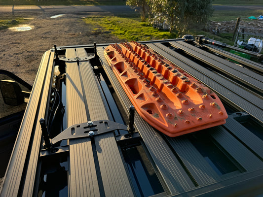 MAXTRAX Holder mounts